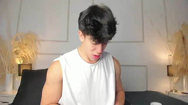 MaxCooper1 online show from October 28, 8:22 pm