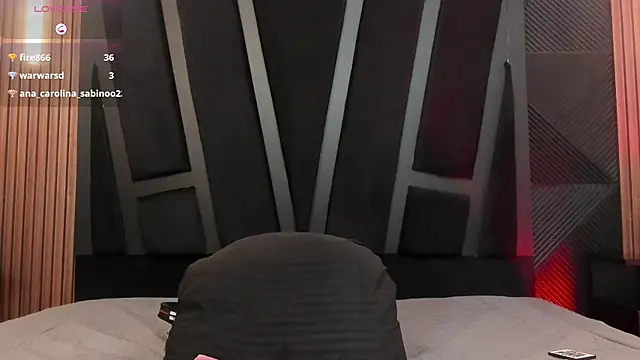 marco garciia  online show from October 8, 11:42 pm