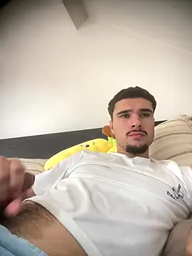 los freaky online show from October 17, 10:30 am