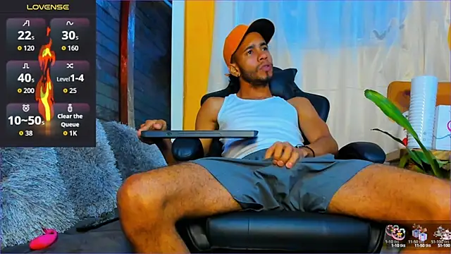 Alex bigcock11  online show from October 15, 11:07 am