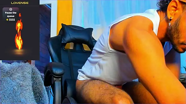 Alex bigcock11  online show from October 16, 11:18 am