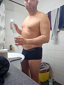 spaccaa online show from March 15, 10:12 am