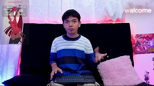 Snapshot of kody_sexy chatting on September 13, 11:44 am kody sexy online show from September 13, 11:44 am