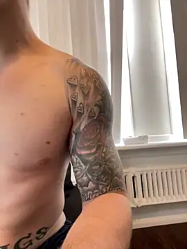 King Kev  online show from October 8, 6:01 pm