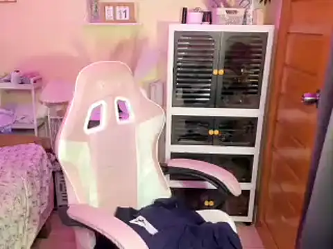 yourhotpinoy online show from October 11, 4:27 am