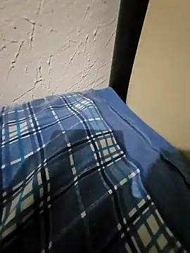 Tommystrauch online show from October 12, 6:40 am