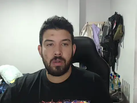 Axel11113 online show from October 18, 3:33 am