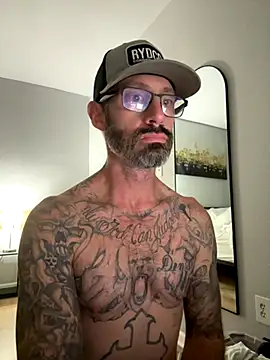 drew873 online show from December 4, 8:54 am