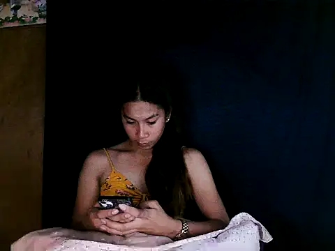 Asian PrettyAle online show from October 12, 11:59 am