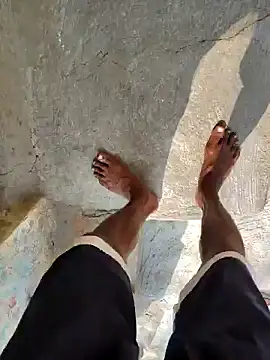 RAYI Queen 4 online show from February 3, 8:08 am