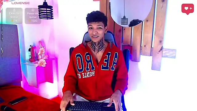 Rick Wade online show from December 4, 1:18 pm