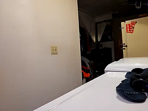 sloppytopkins online show from September 26, 5:16 am