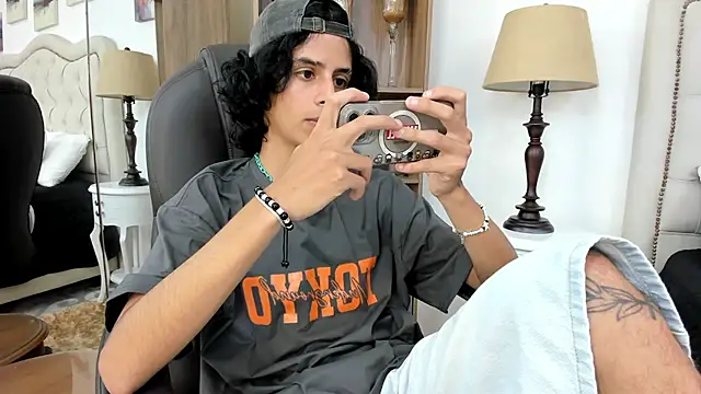 Ibratxandy online show from February 2, 7:55 pm