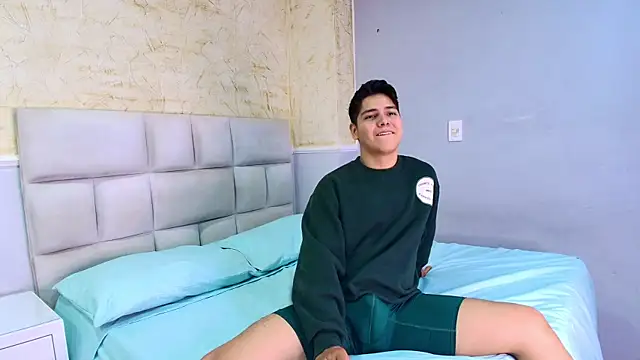 Asta Black online show from November 12, 9:08 pm