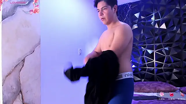 Asta Black online show from November 23, 9:04 pm