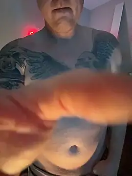 CloudyKingG online show from March 31, 10:39 am