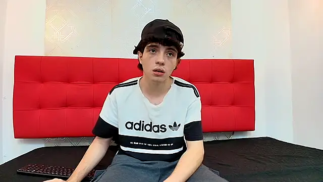 dia fax18 online show from September 12, 12:16 pm