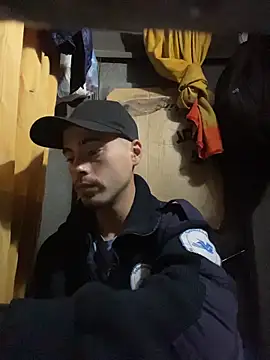 CaneLo0789 online show from November 22, 7:30 am