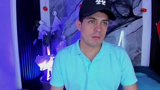 William Steel  online show from October 28, 3:31 am