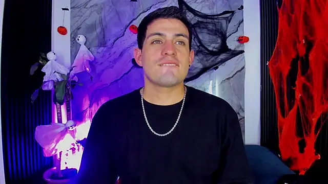 William Steel  online show from October 26, 4:58 am