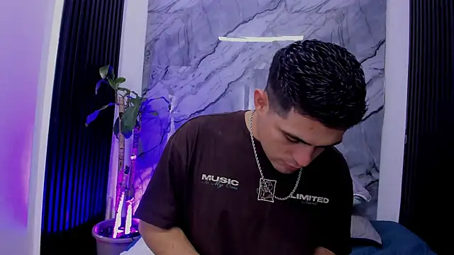 William Steel  online show from November 6, 3:42 am