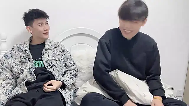 feifei2563 online show from November 23, 12:05 pm