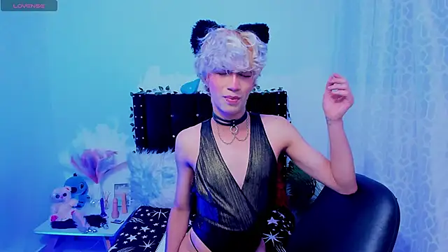 Cooperrosscute233 online show from November 5, 4:58 am