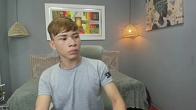 nathanclay online show from October 16, 3:25 am