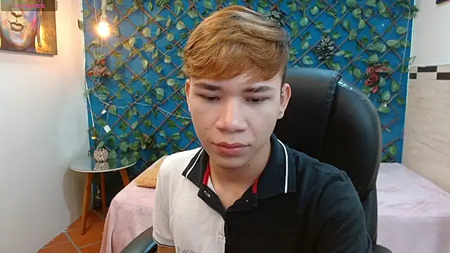 nathanclay online show from March 8, 3:32 am