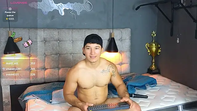 Snapshot of Horny_nick18 chatting on September 26, 2:48 pm Horny nick18 online show from September 26, 2:48 pm