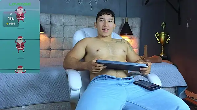 Horny nick18 online show from December 2, 10:07 am