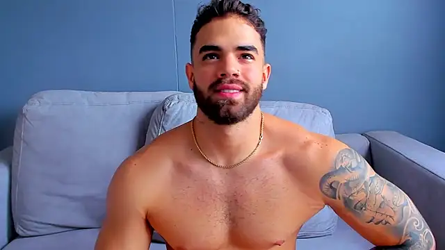 Paul Phoenix online show from October 10, 9:39 pm