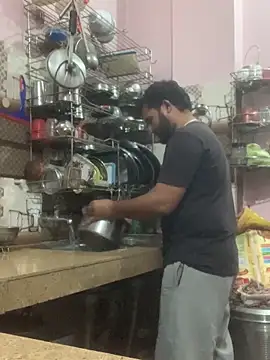 amitsharma7868 online show from December 22, 1:19 pm