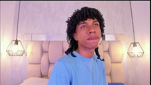 Johan gz  online show from March 29, 1:33 pm