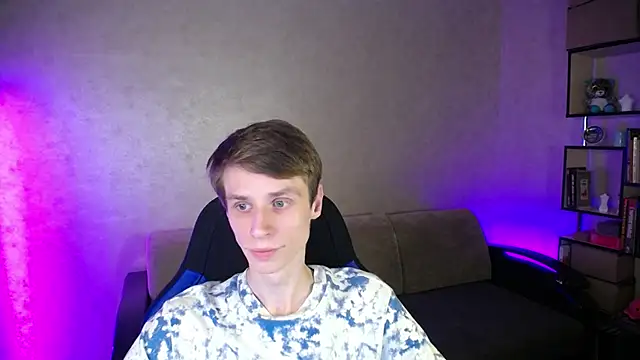 yes cute boy  online show from October 16, 8:50 pm