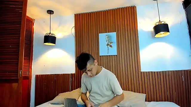 David niet online show from October 20, 5:28 pm