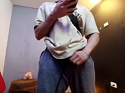 jhonny thes28 online show from October 9, 12:15 am