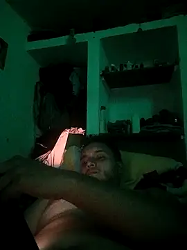 Snapshot of Hotguys111 chatting on September 13, 6:14 am Hotguys111 online show from September 13, 6:14 am