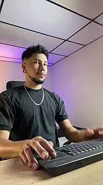 yeff stone online show from November 22, 12:10 am