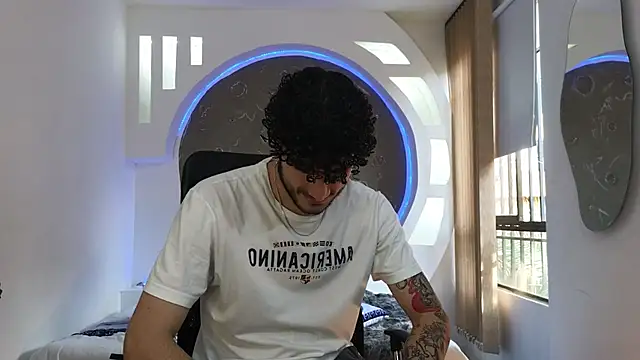 Rafael Mendezz online show from October 29, 8:56 pm