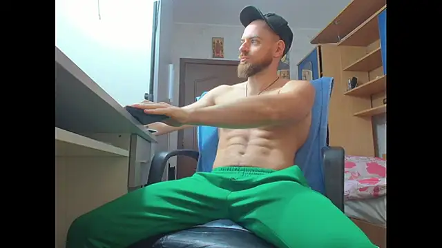 Snapshot of JaceBlaze chatting on October 3, 5:34 am JaceBlaze online show from October 3, 5:34 am