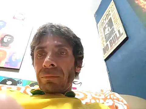 githot online show from November 20, 8:57 am