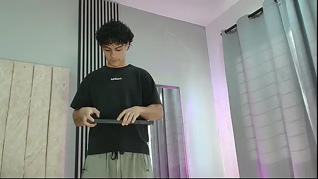 mikey banji online show from October 5, 12:31 pm