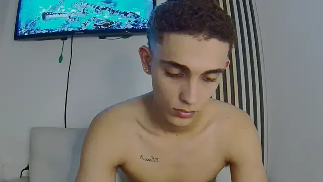 nathan shimmer online show from January 17, 11:28 pm