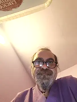Snapshot of Sp71 chatting on September 26, 4:48 pm Sp71 online show from September 26, 4:48 pm