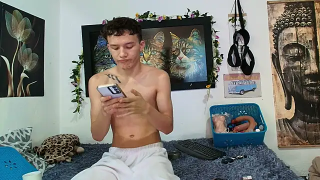 Patrick phoenix online show from October 14, 3:30 pm