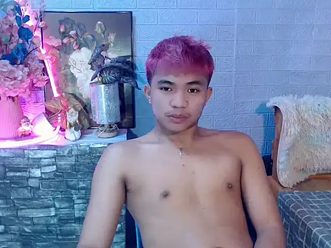 mostwantedtwink online show from May 26, 9:27 am