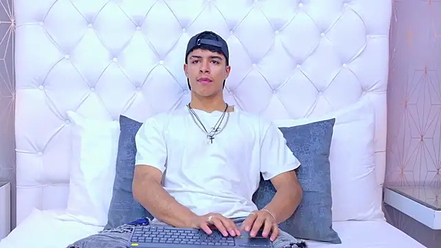 JacobBikerr online show from September 30, 3:02 am