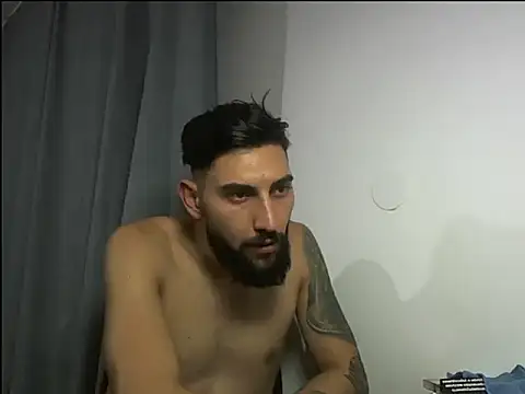 Alexgrc13 online show from October 21, 8:01 pm