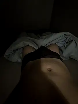 maxbrakexxxx online show from April 26, 9:44 pm